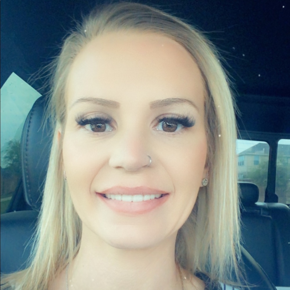 Meet your Posher, Megan